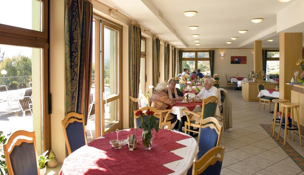 Hotel Gasthof Nindler Steindorf am Ossiacher See Exteriér fotografie