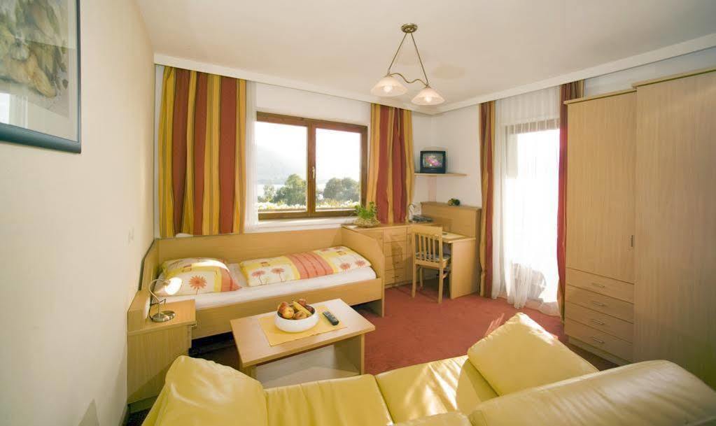 Hotel Gasthof Nindler Steindorf am Ossiacher See Exteriér fotografie